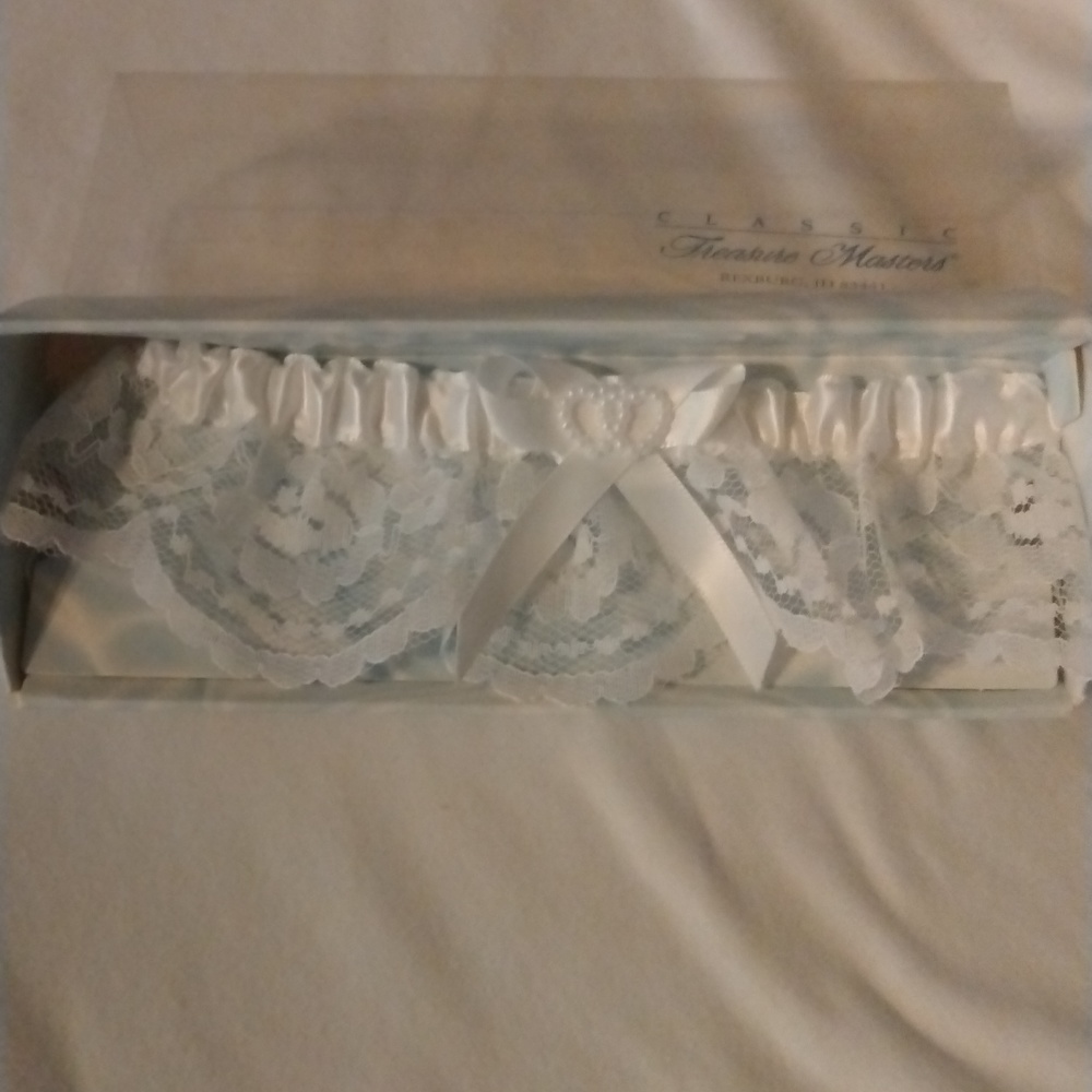 Wedding garter